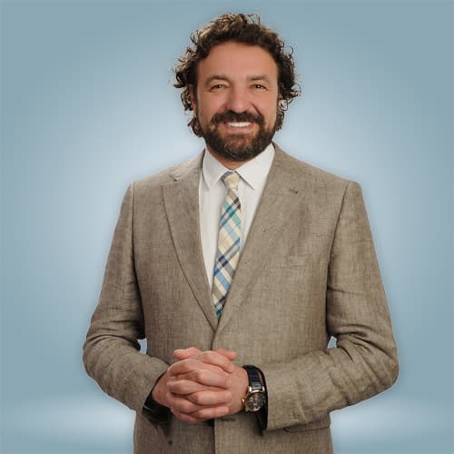 Dr. Mevlüt Büyükhelvacıgil